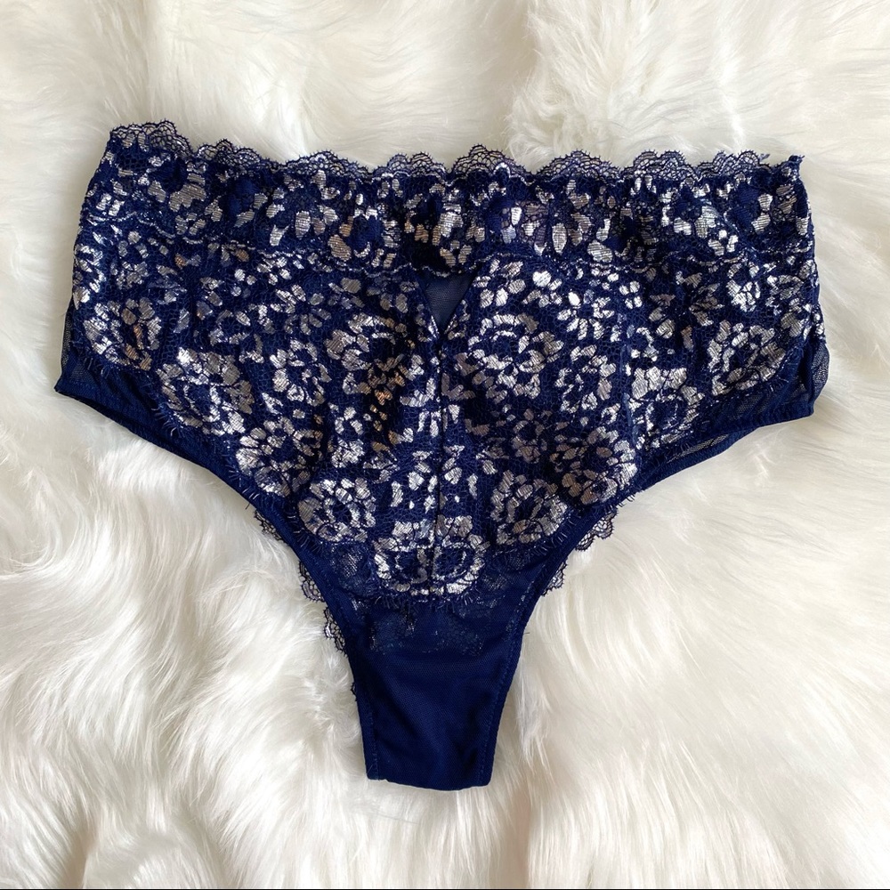 Victoria’s Secret Size S Cheeky High Waisted Navy & Silver Floral Lace Panty